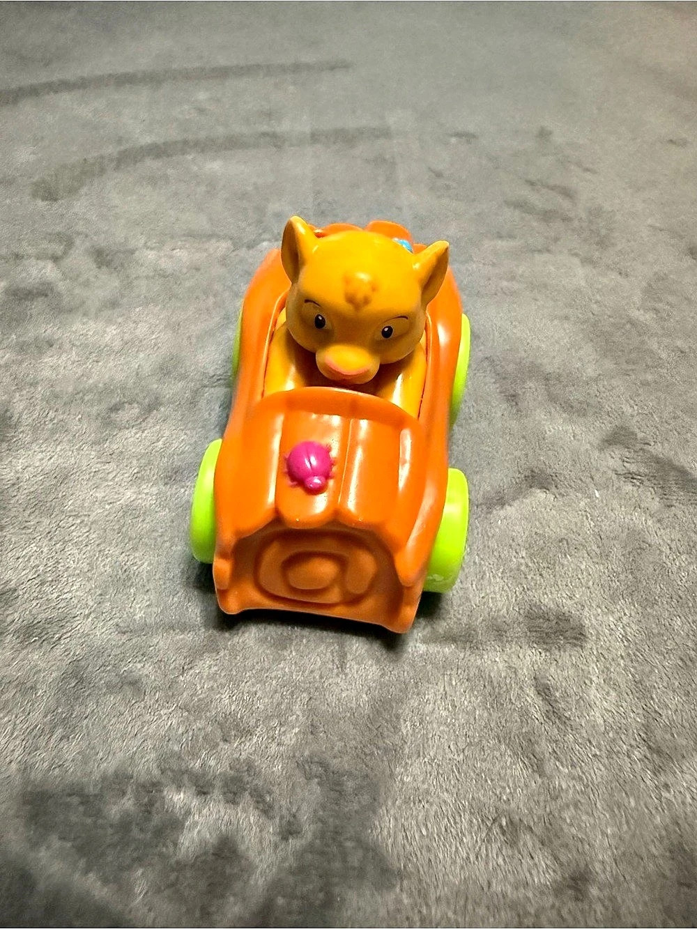 Fisher Price Little People Wheelie Simba Disney Lion King 2012 plastic car